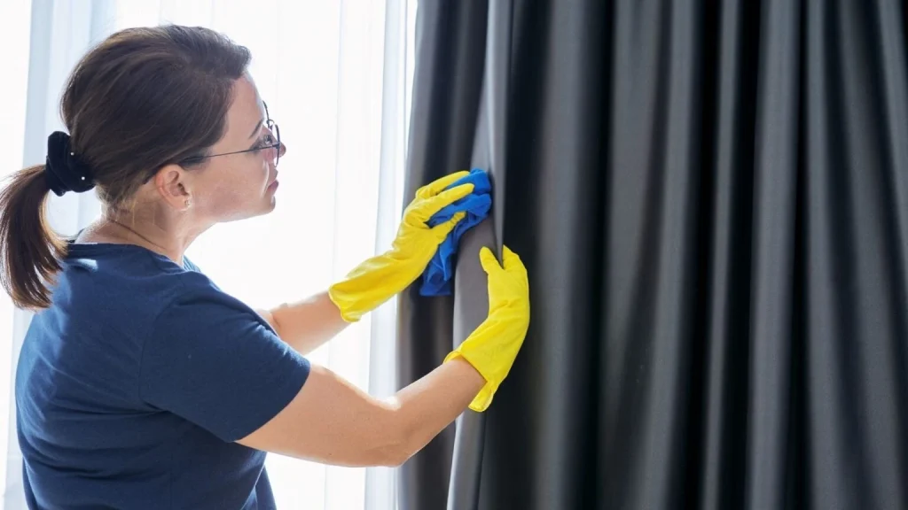 Curtain Cleaning